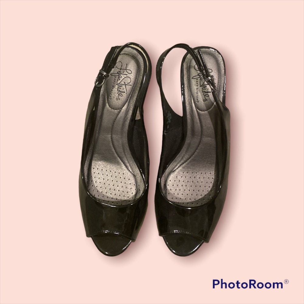 Life stride black heels